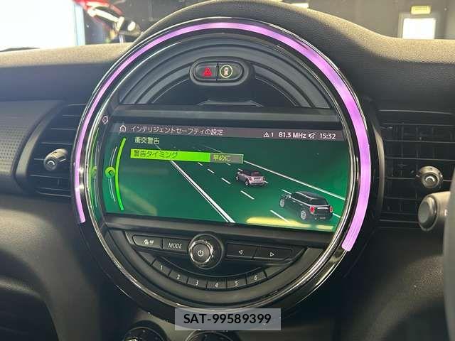 Bmw MINI 2019-06 7725699-8