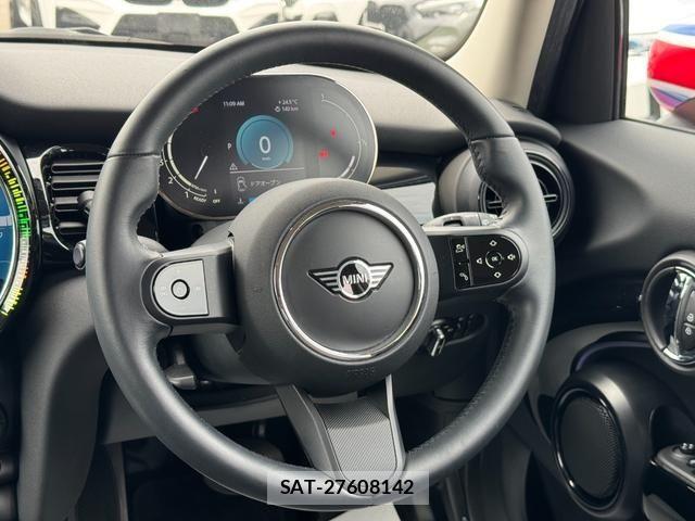 Bmw MINI 2022-04 7725689-19
