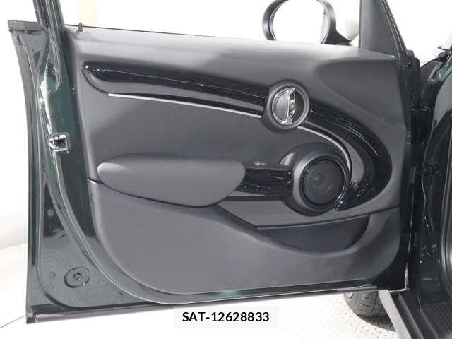Bmw MINI 2023-06 7725688-11