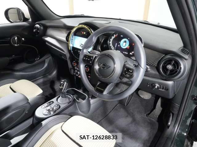 Bmw MINI 2023-06 7725688-13