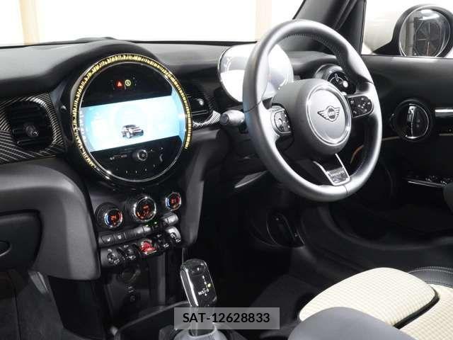 Bmw MINI 2023-06 7725688-15