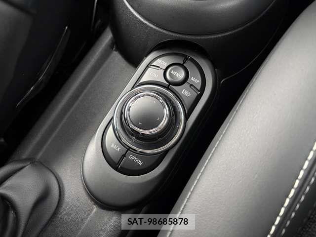 Bmw MINI 2021-09 7725698-16