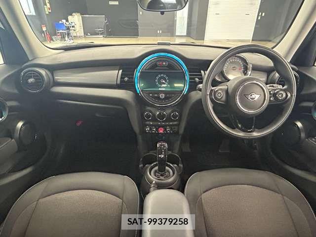 Bmw MINI 2021-02 7725697-1