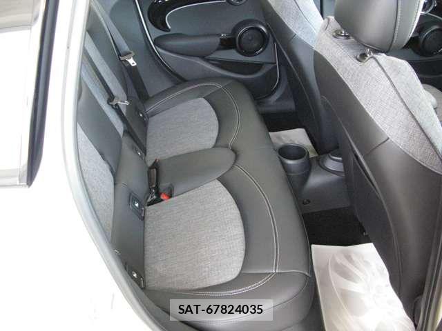 Bmw MINI 2022-07 7725684-10