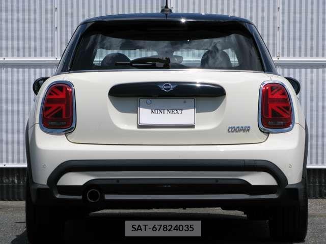 Bmw MINI 2022-07 7725684-4