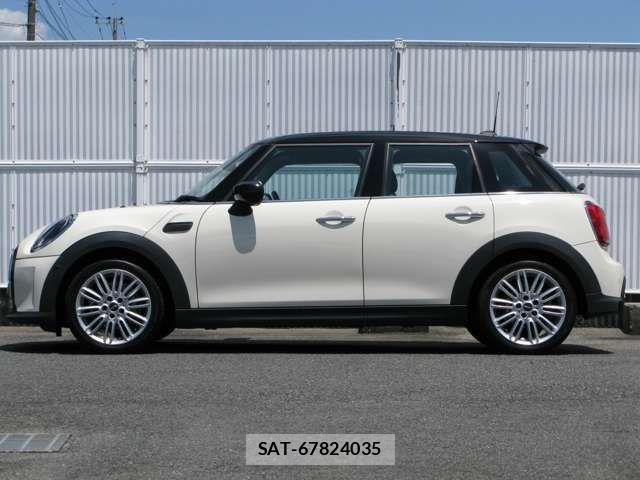 Bmw MINI 2022-07 7725684-5