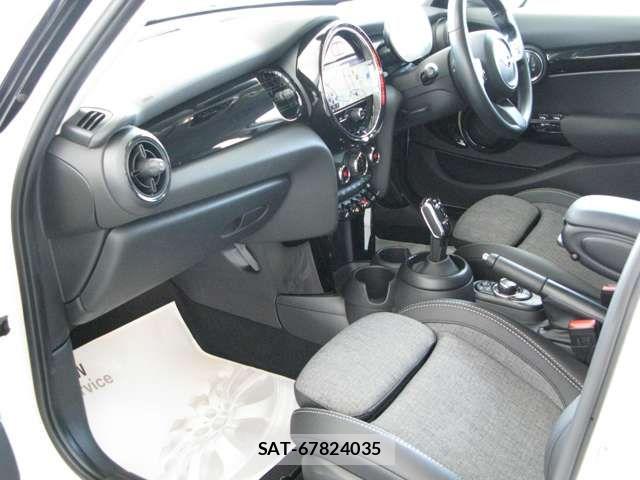 Bmw MINI 2022-07 7725684-8