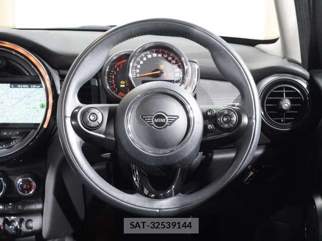 Bmw MINI 2019-04 7725696-16
