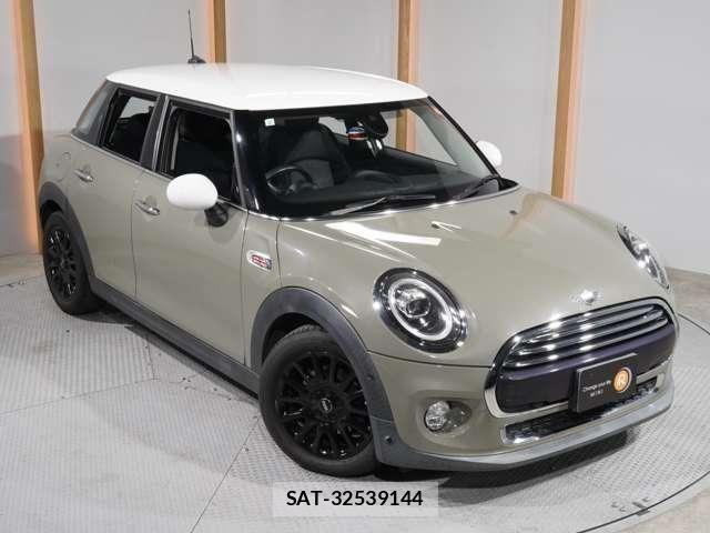 Bmw MINI 2019-04 7725696-18