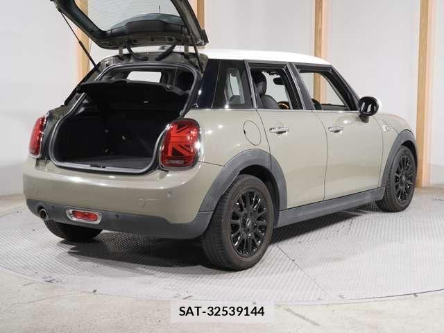 Bmw MINI 2019-04 7725696-27