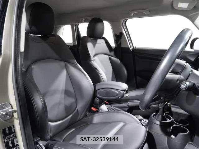 Bmw MINI 2019-04 7725696-4