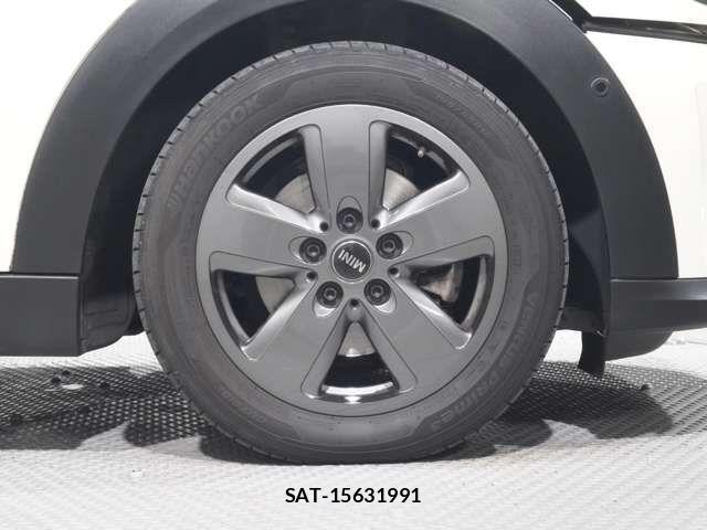 Bmw MINI 2022-07 7787037-8