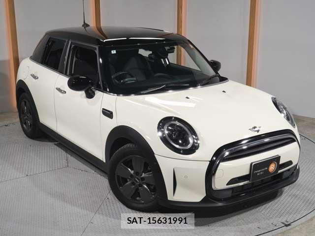 Bmw MINI 2022-07 7787037-16