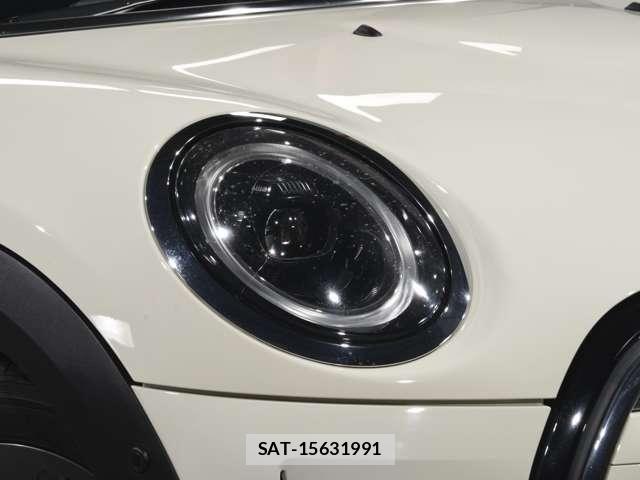Bmw MINI 2022-07 7787037-18