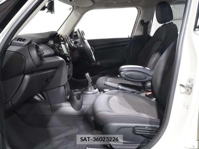 Bmw MINI 2019-03 7787035-9