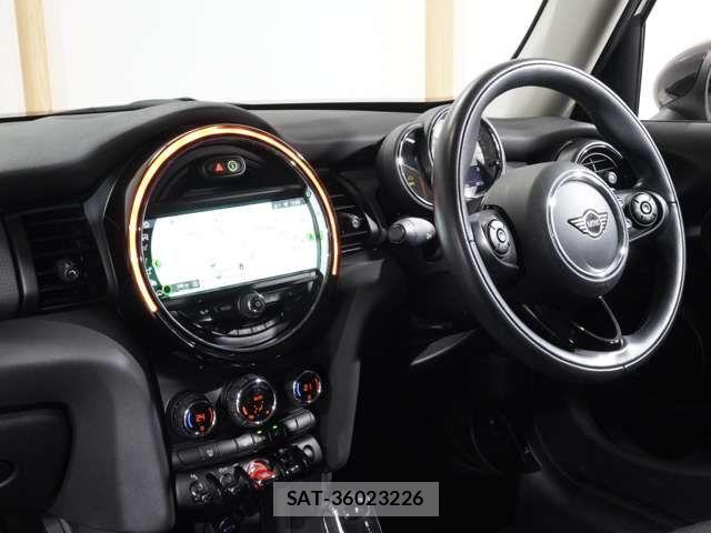 Bmw MINI 2019-03 7787035-15