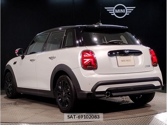 Bmw MINI 2023-06 7877782-2