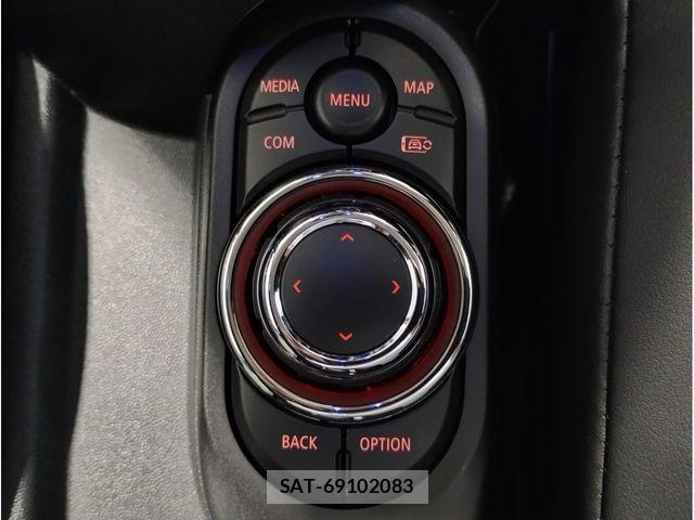 Bmw MINI 2023-06 7877782-7