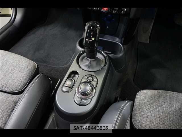 Bmw MINI 2021-11 7902966-11