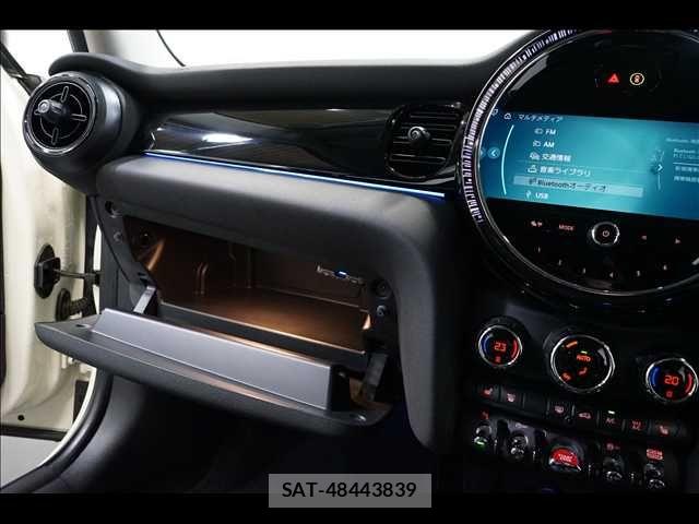 Bmw MINI 2021-11 7902966-12