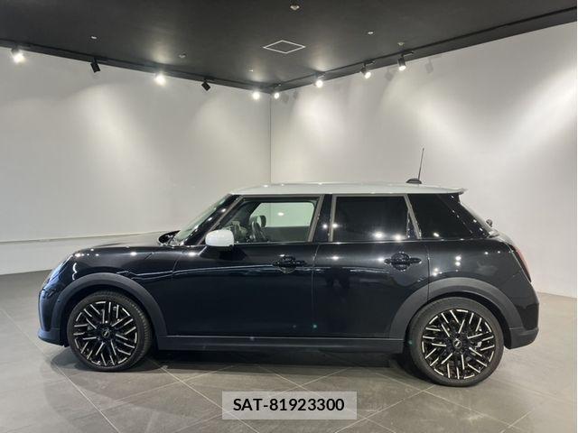 Bmw MINI 2024-11 7962625-14