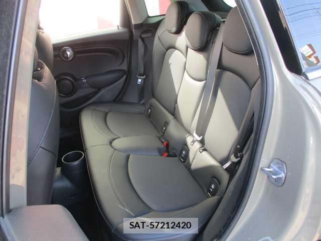 Bmw MINI 2019-04 8036778-9
