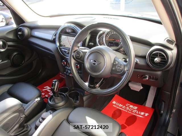 Bmw MINI 2019-04 8036778-16