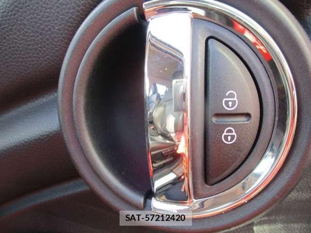 Bmw MINI 2019-04 8036778-24
