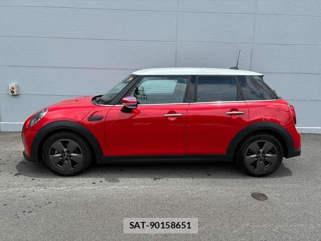 Bmw MINI 2021-12 8074595-2