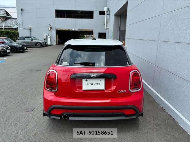 Bmw MINI 2021-12 8074595-4