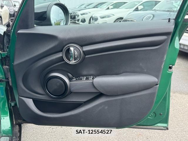 Bmw MINI 2020-12 8100450-21
