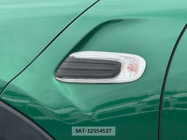 Bmw MINI 2020-12 8100450-8
