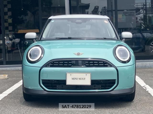 Bmw MINI 2025-11 8100447-3