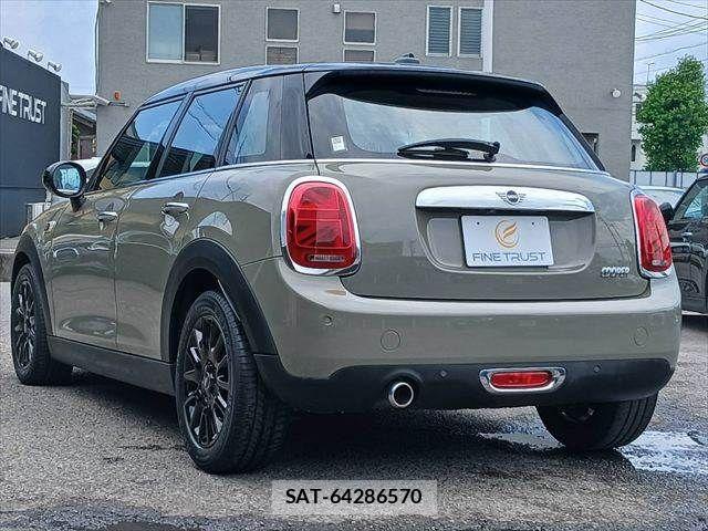 Bmw MINI 2019-05 8100453-18