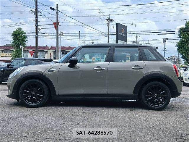 Bmw MINI 2019-05 8100453-19