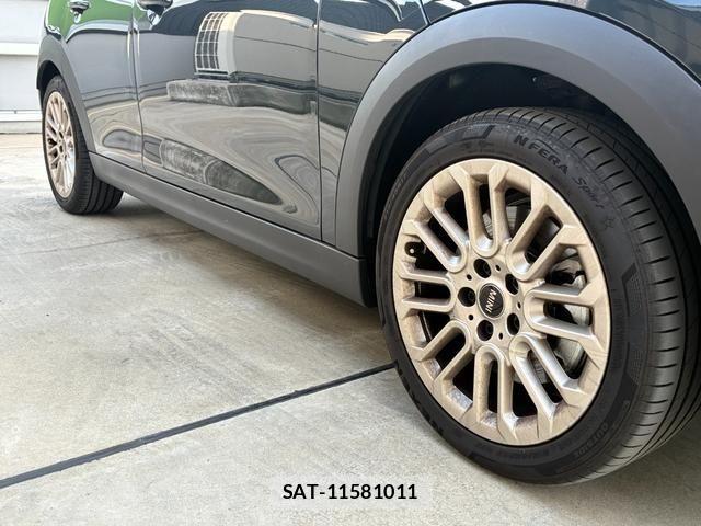 Bmw MINI 2025-11 8100445-9