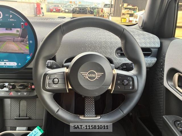 Bmw MINI 2025-11 8100445-15