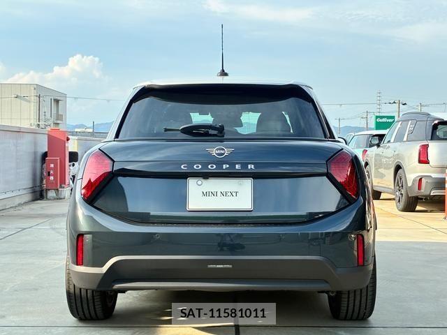 Bmw MINI 2025-11 8100445-4