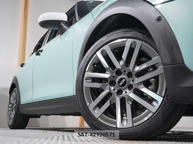Bmw MINI 2025-02 8131236-17