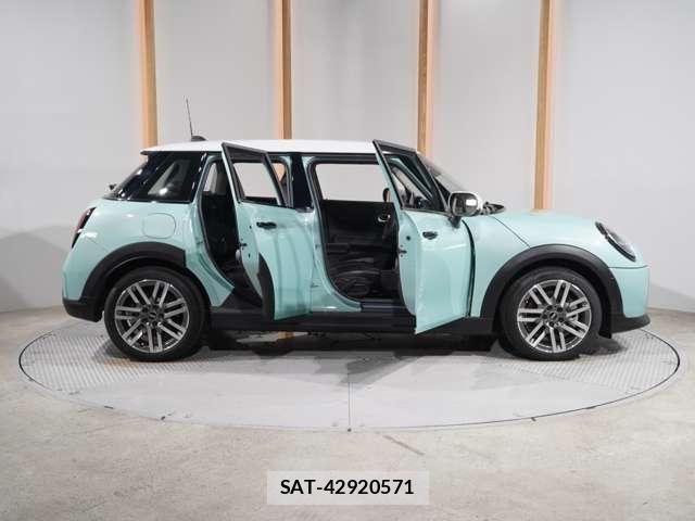 Bmw MINI 2025-02 8131236-21
