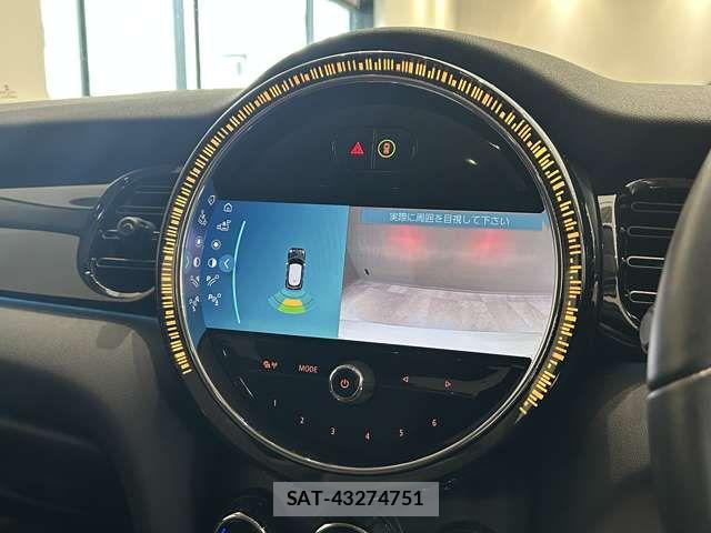 Bmw MINI 2022-04 8131237-7