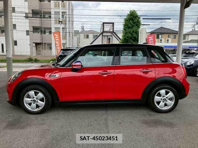 Bmw MINI 2019-06 8146169-15