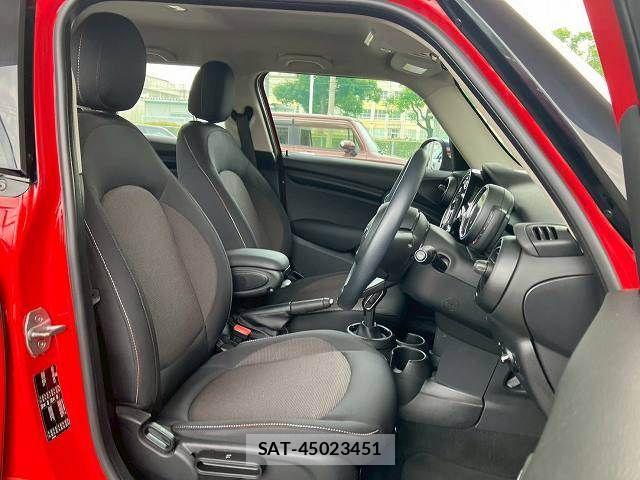 Bmw MINI 2019-06 8146169-16
