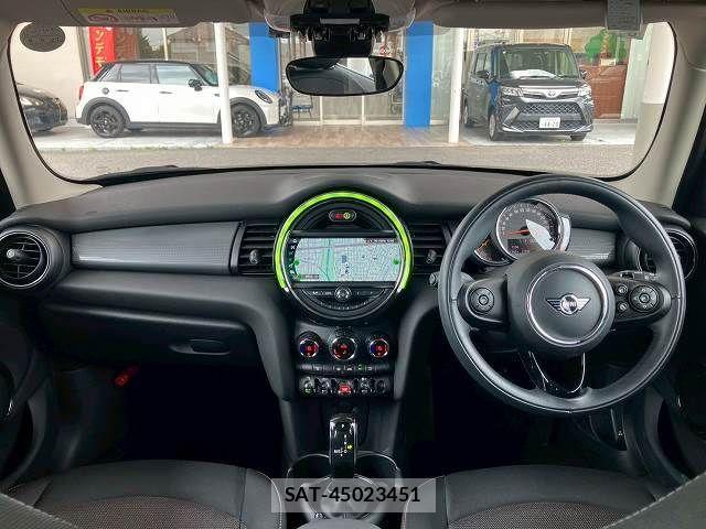 Bmw MINI 2019-06 8146169-2
