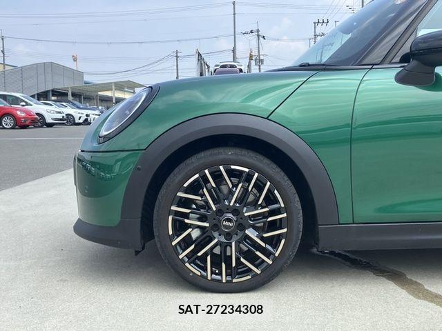 Bmw MINI 2025-06 8146167-5