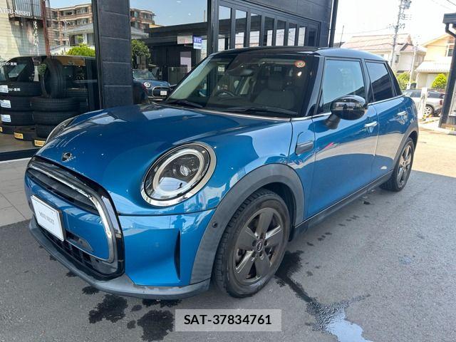 Bmw MINI 2022-06 8208729-0