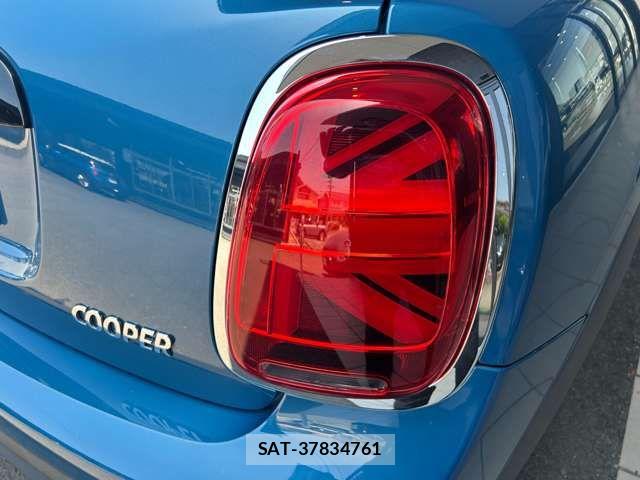 Bmw MINI 2022-06 8208729-9