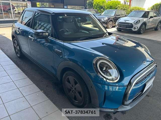 Bmw MINI 2022-06 8208729-2