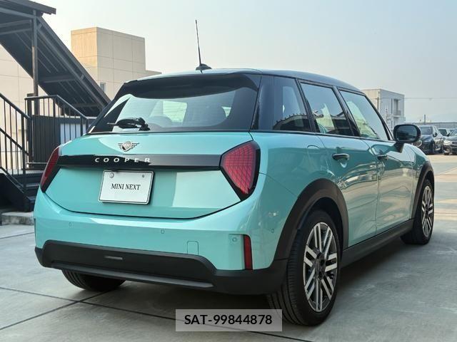 Bmw MINI 2025-11 8208727-2
