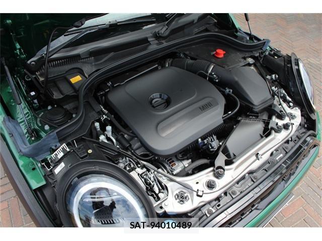 Bmw MINI 2025-06 8208728-17